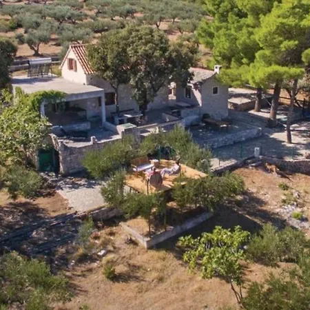 Secluded Family Friendly House Cove Ducac, Brac - 14312 Postira